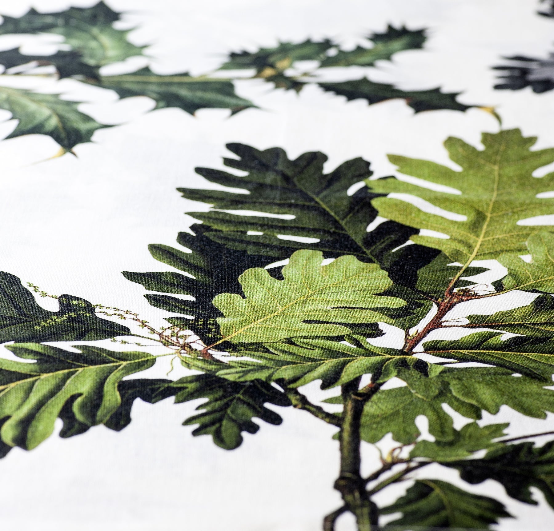 Linen Tablecloths «Ilex»  100% Made in Italy, Christmas & Holiday - The Napking