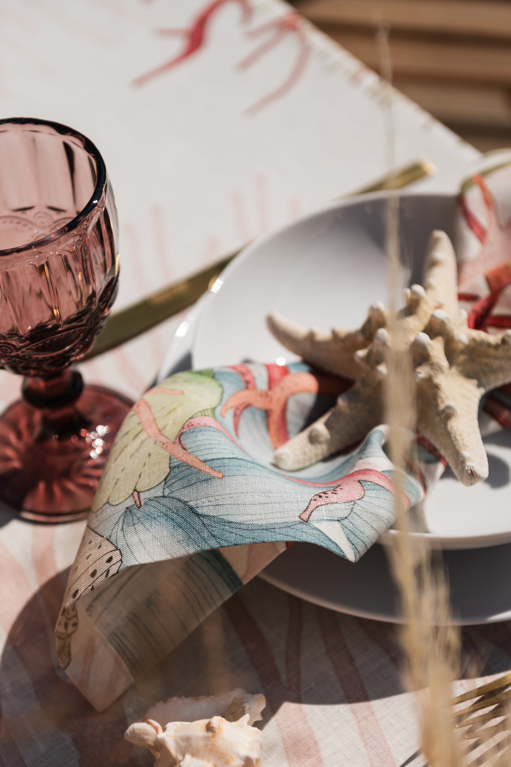 Set Of 4 Napkins Premium Linen «Corals» 100% Made in Italy - The Napking