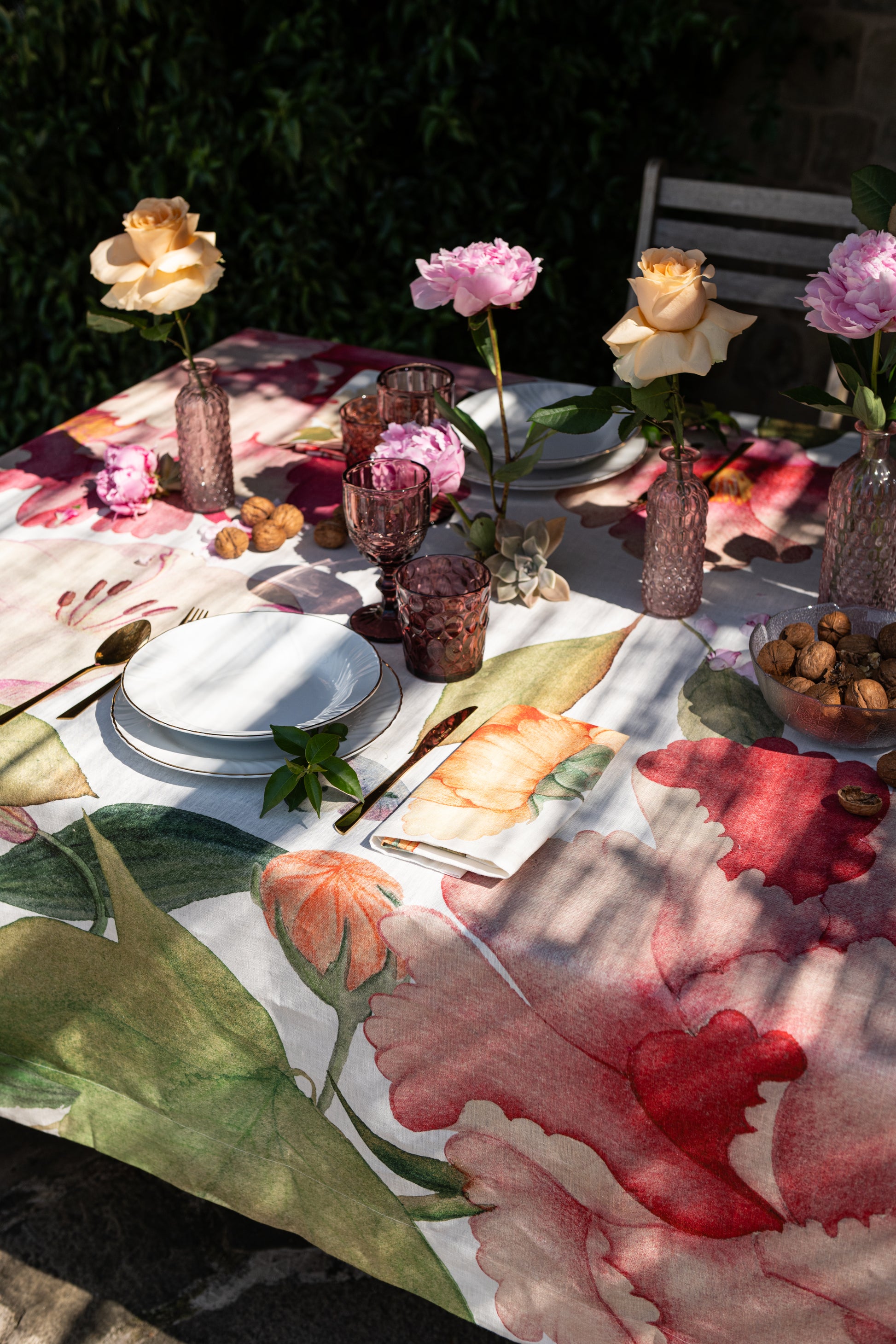 Linen Tablecloth «Peony», 100% Made in Italy - The Napking