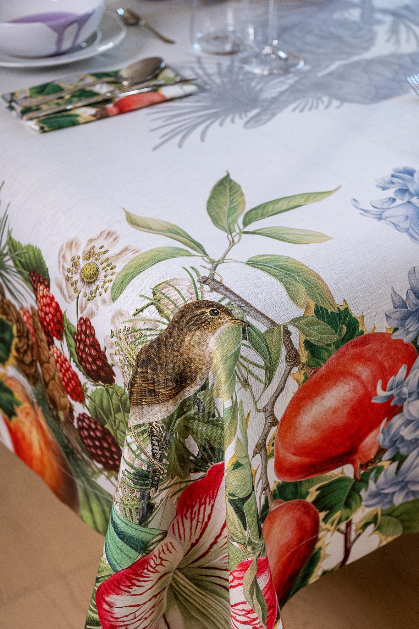 Linen Tablecloth «Natalia», 100% Made in Italy - The Napking