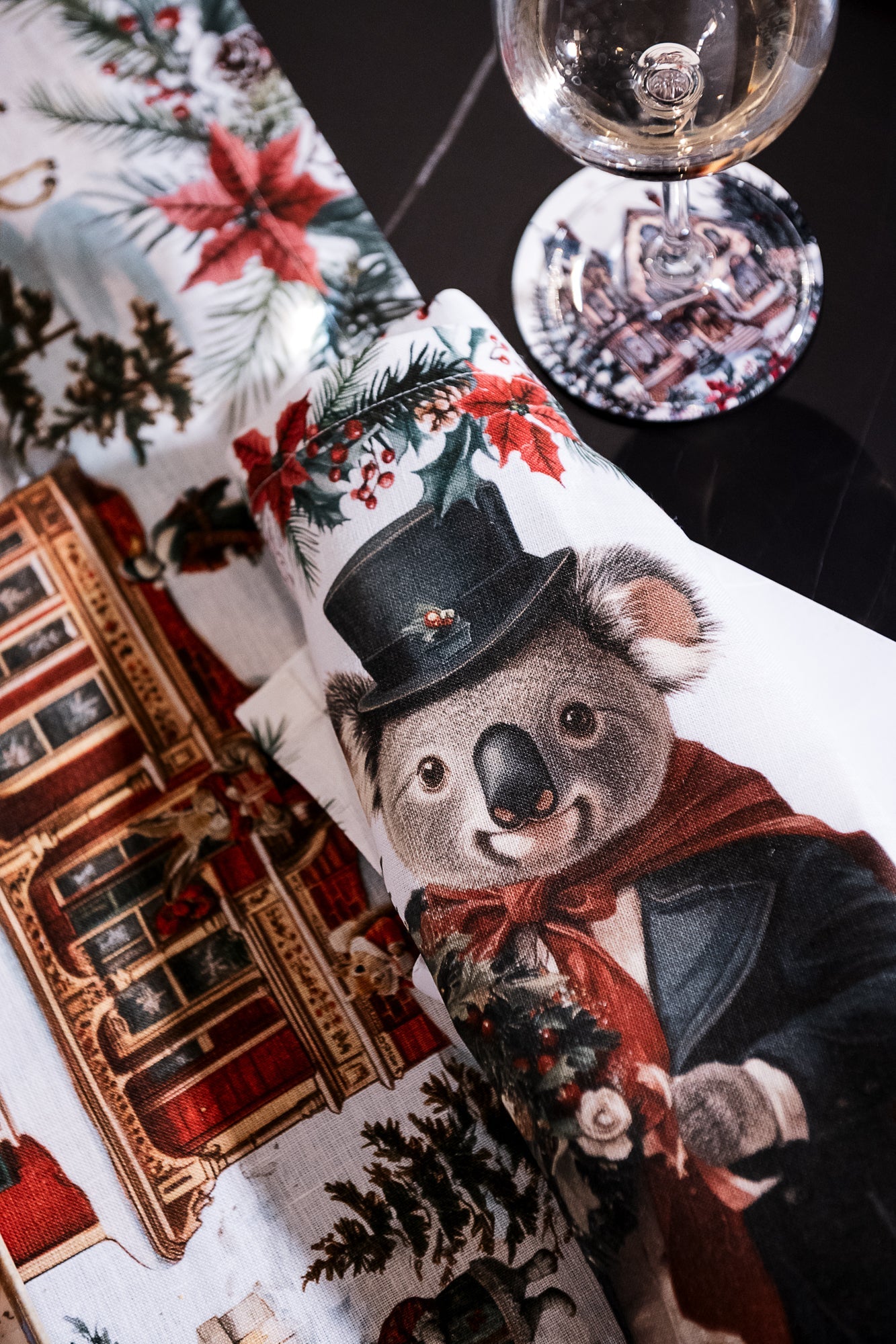 Set Of 4 Napkins «Xmas Village» 100% Made in Italy - The Napking