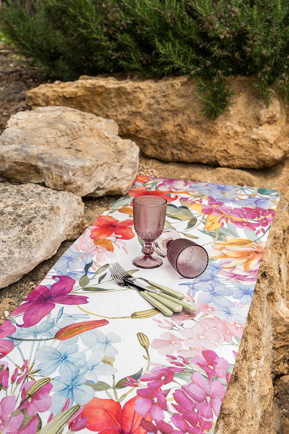 lino premium Runner «Oleandro» 100% Made in Italy - The Napking