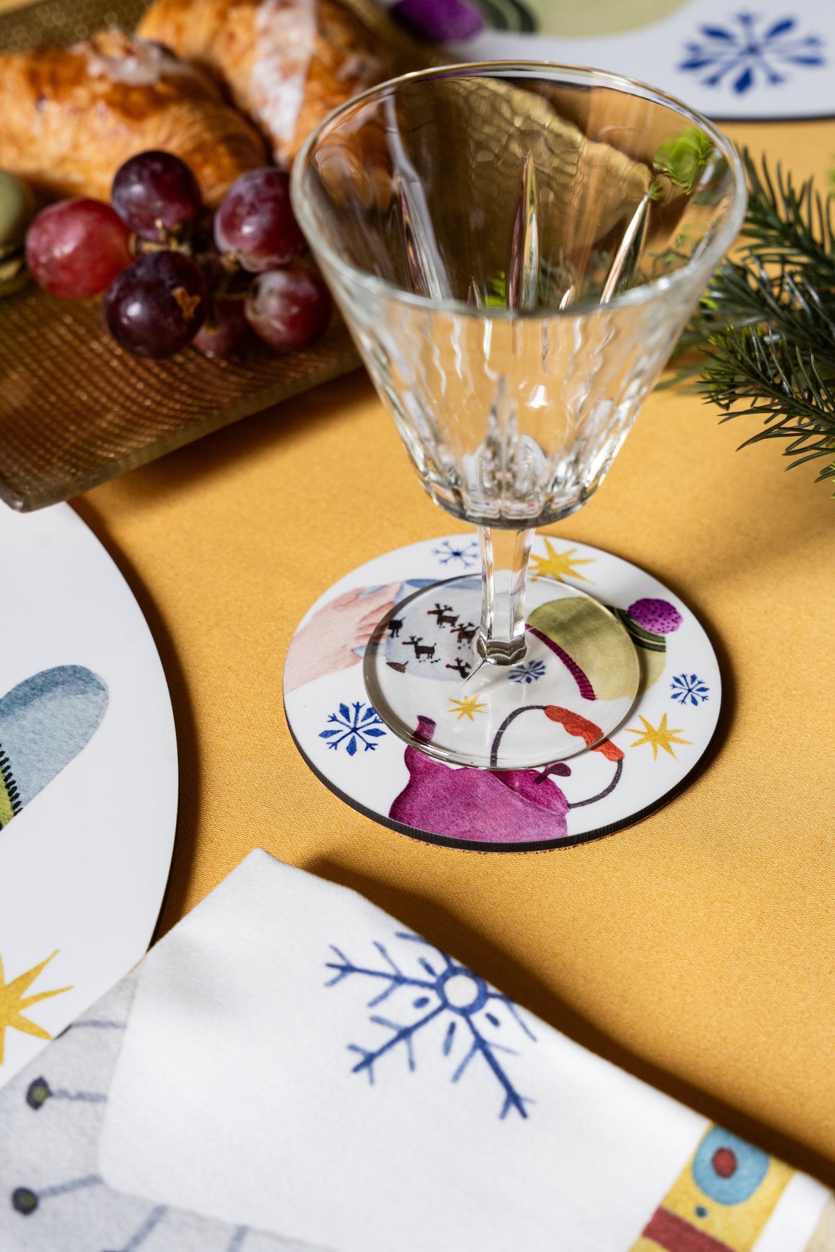 Set of 2 coasters Winter Party wood cork The Napking