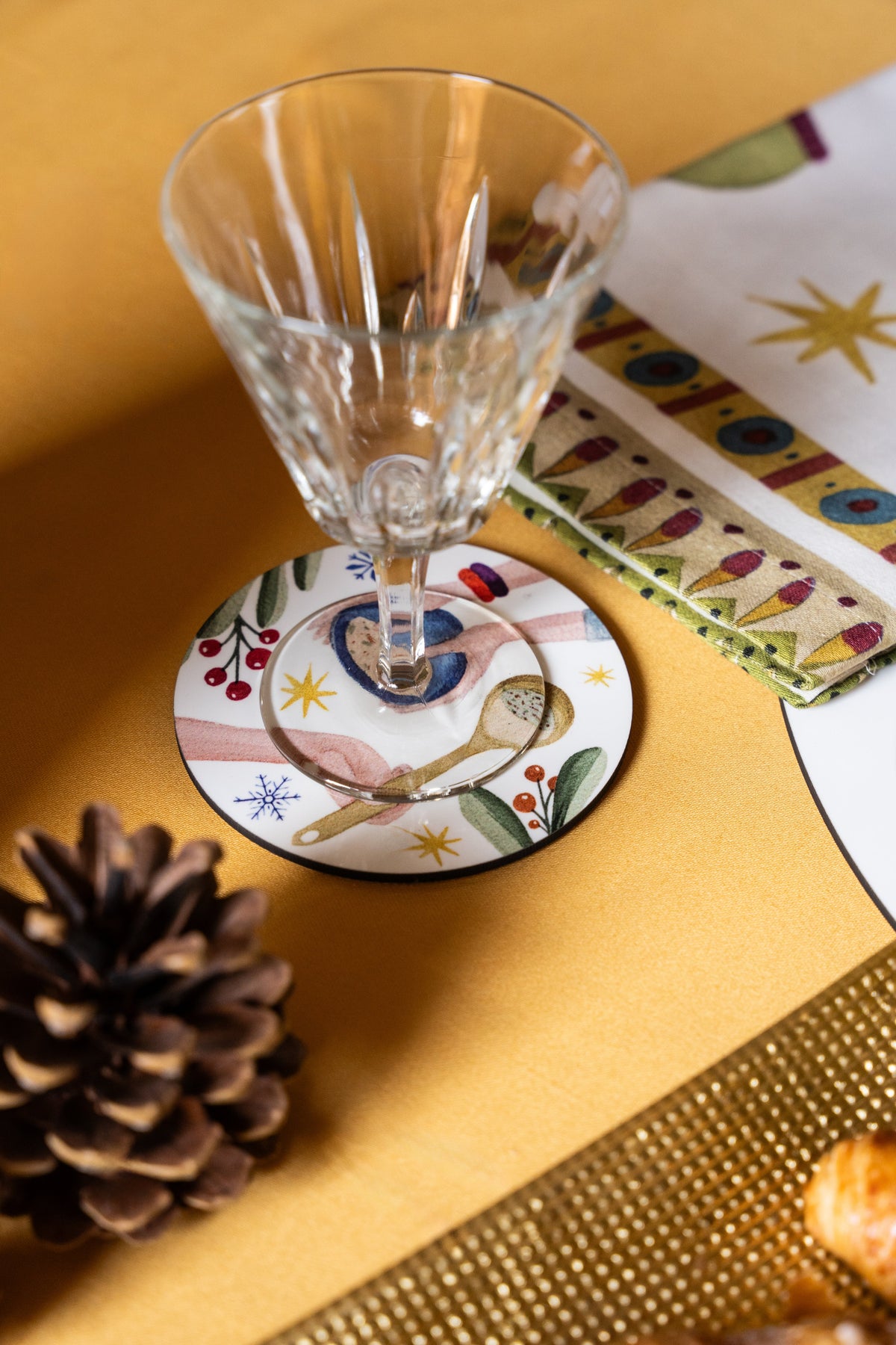 Set of 2 coasters Winter Party wood cork The Napking