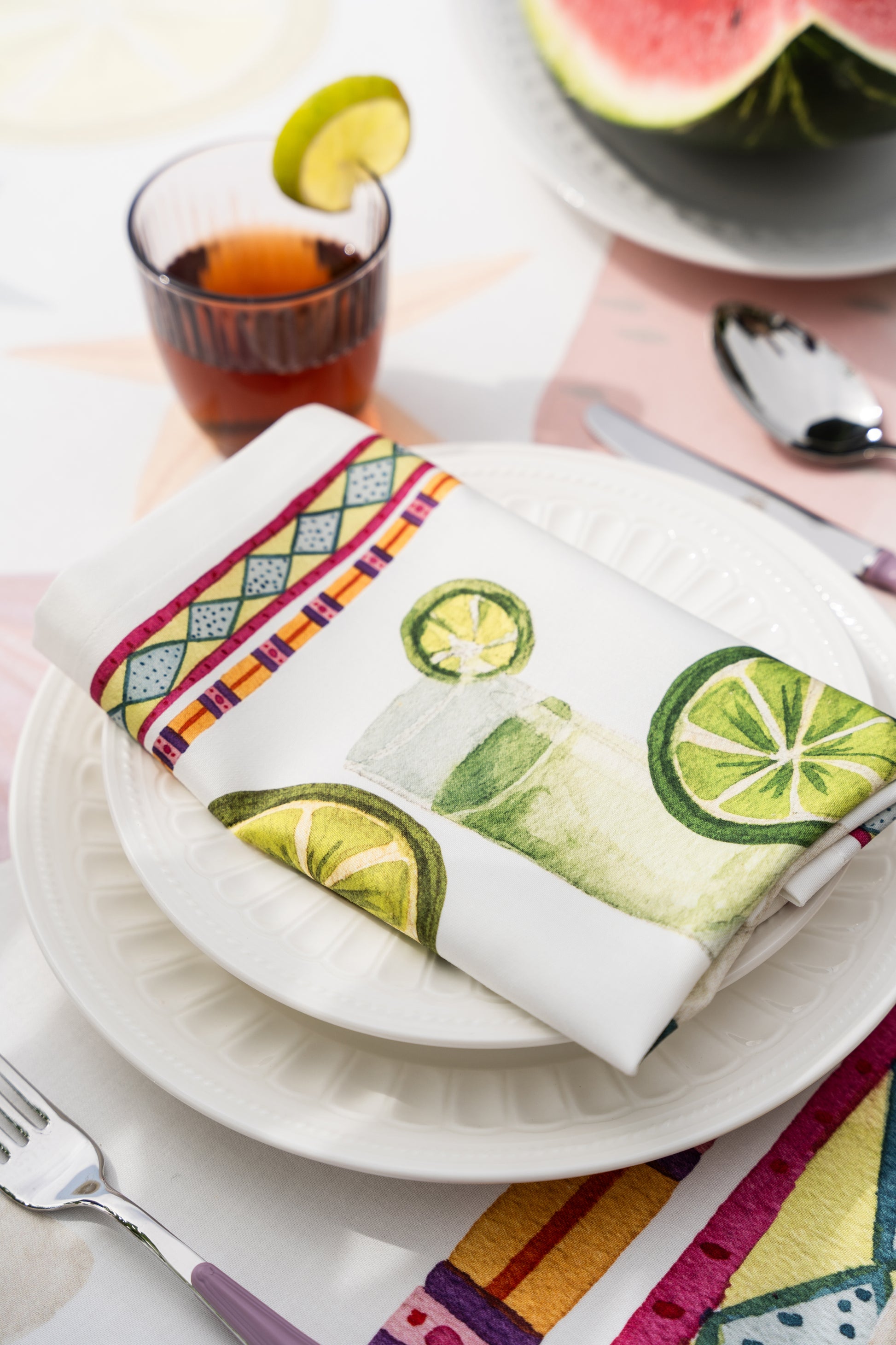 Set of 4 Napkins Satin Summer Party