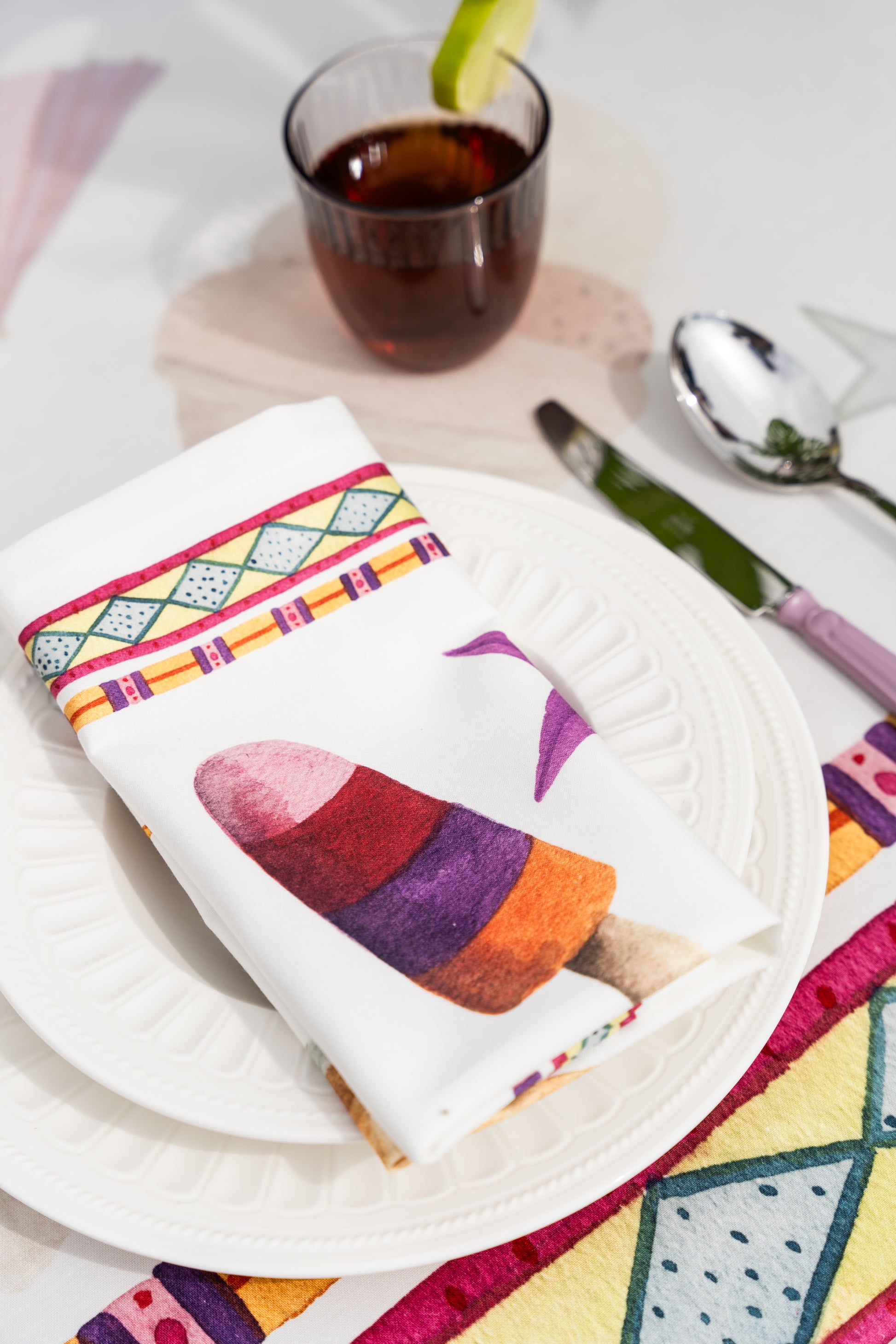 Set of 4 Napkins Satin Summer Party