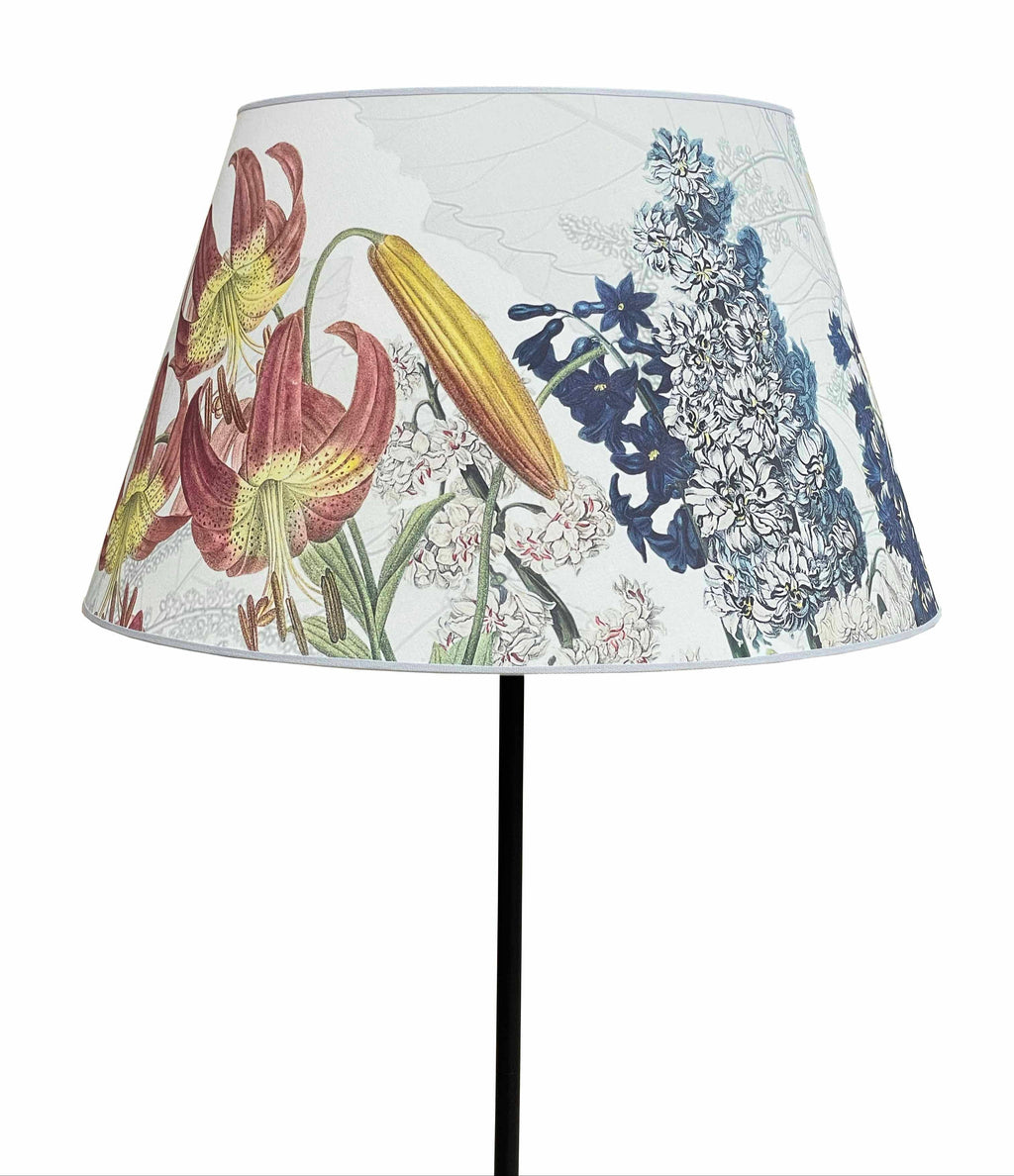 "Dafne" Conical lampshade in printed fabric. The Napking