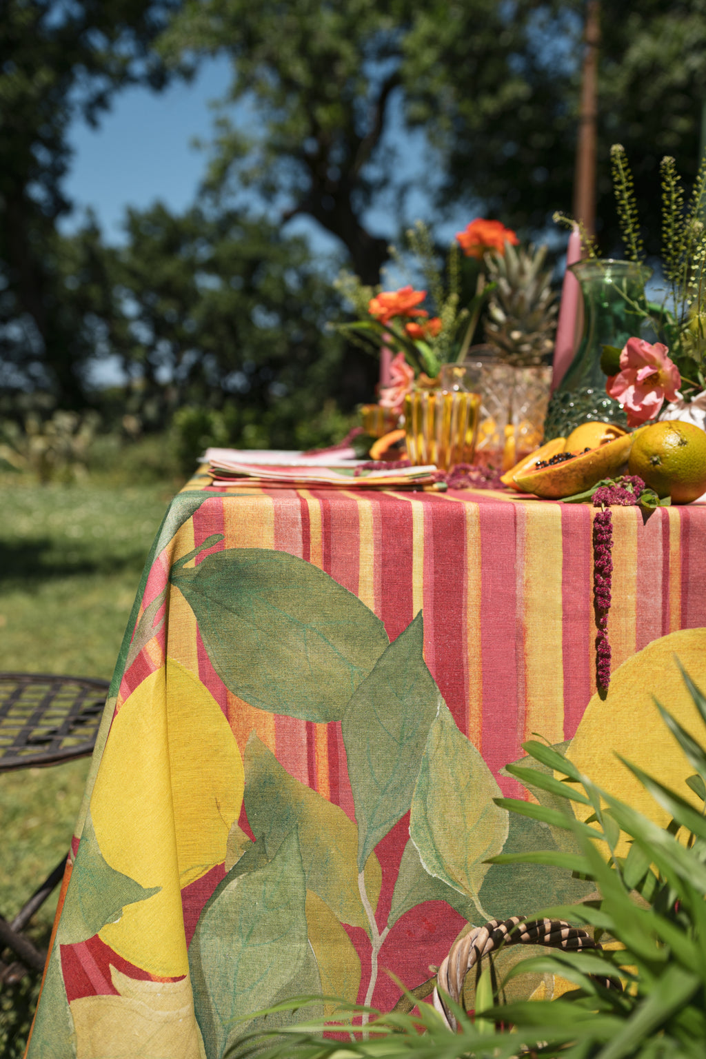 Premium Linen Tablecloth «Ibiscus» 100% Made in Italy - The Napking