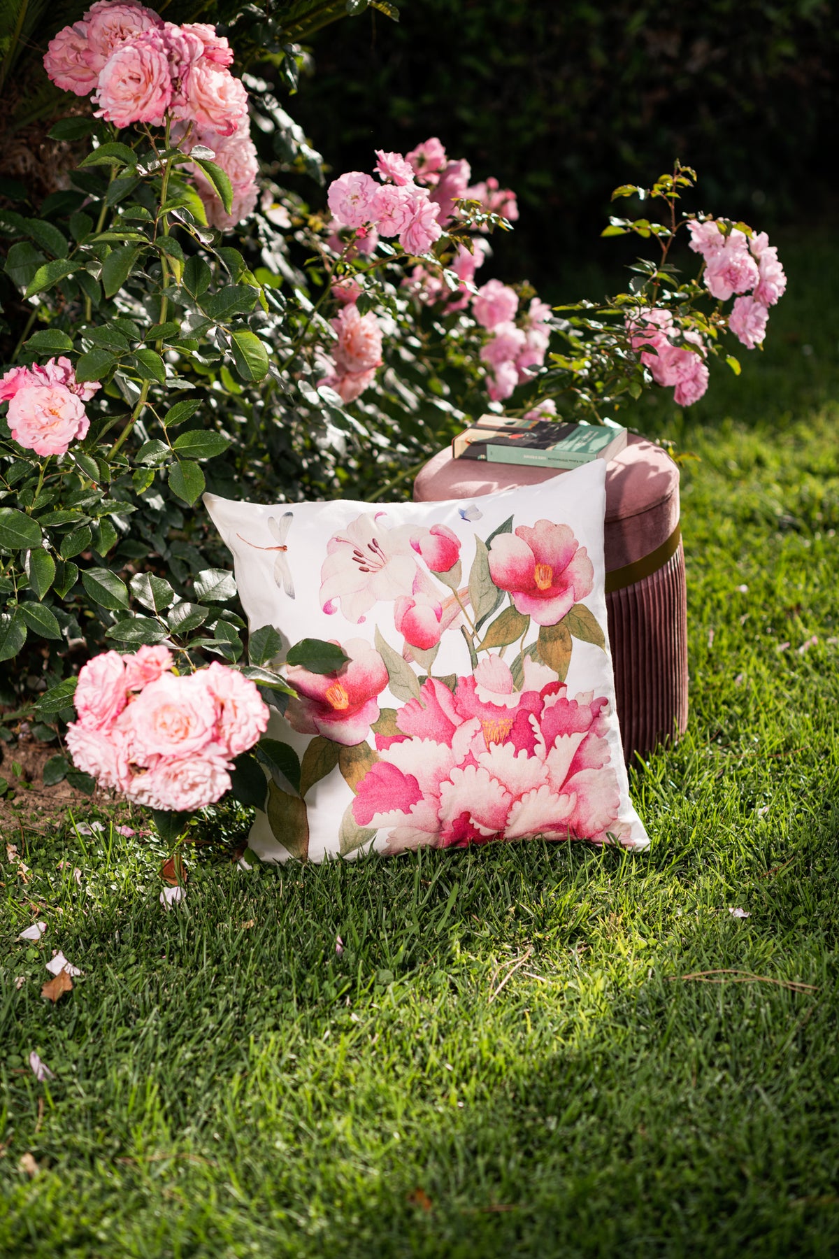 Cushion «Peony», 100% Made in Italy - The Napking
